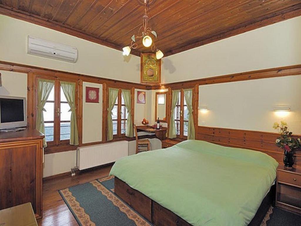 Hotel Stoikos Vyzítsa Quarto foto