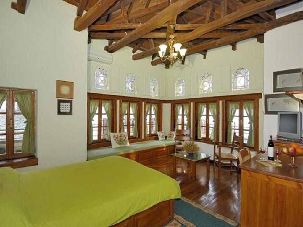 Hotel Stoikos Vyzítsa Quarto foto